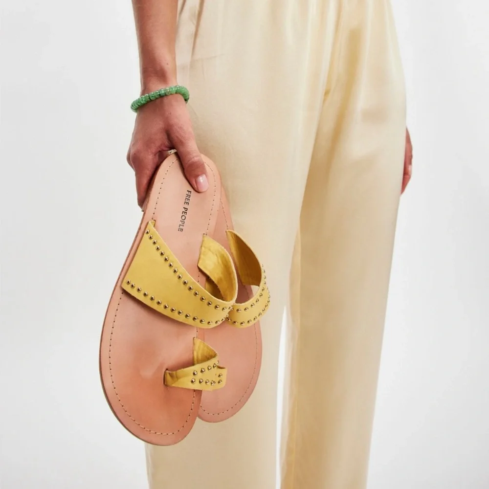 Free People Amelie Tiny Stud Sandal in Sun Butter size 7.5 New in Box